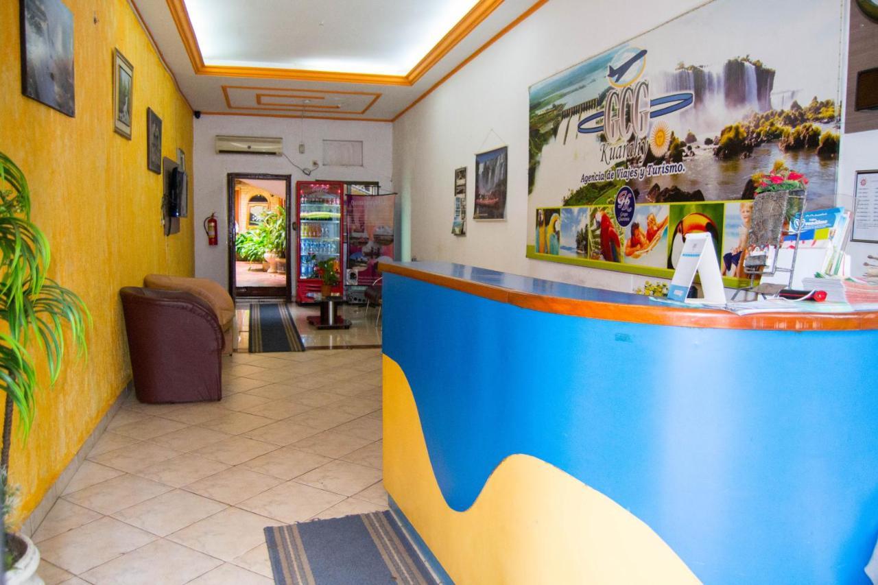 סיודד דל אסטה Hotel & Restaurante Guarania מראה חיצוני תמונה