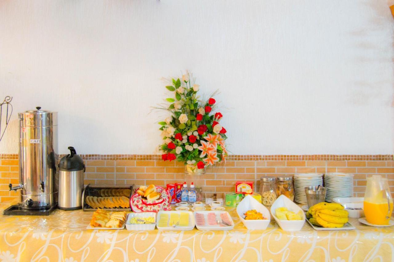 סיודד דל אסטה Hotel & Restaurante Guarania מראה חיצוני תמונה