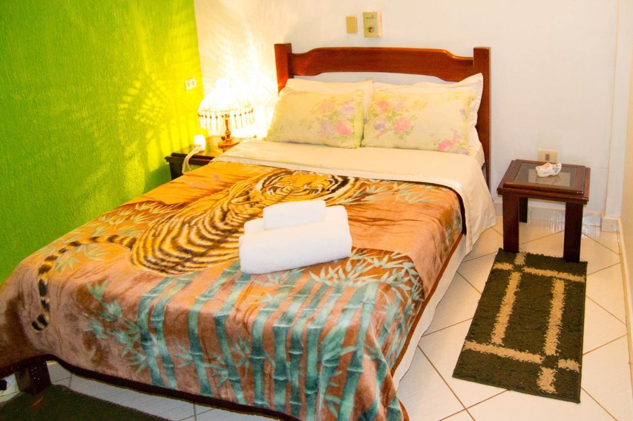 סיודד דל אסטה Hotel & Restaurante Guarania מראה חיצוני תמונה