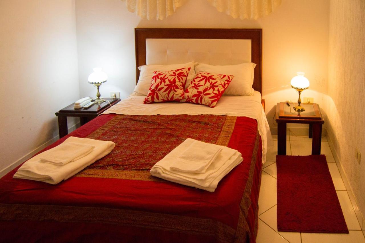 סיודד דל אסטה Hotel & Restaurante Guarania מראה חיצוני תמונה